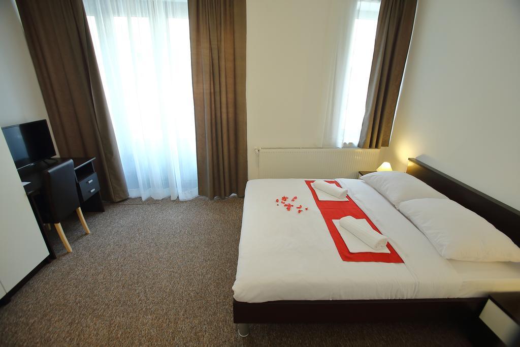 Hotel Sobe Oliva Zagreb Exterior foto
